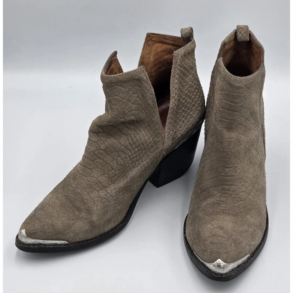 Jeffrey Campbell Cromwell Women's Size 8 Western Taupe Snake Print Ankle Boots